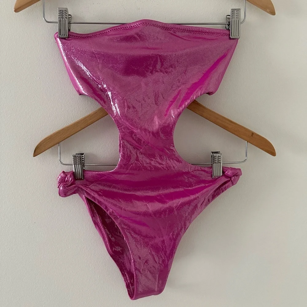 SKIMS Shimmer metallic Cutout One-Piece Swimsuit in Pink